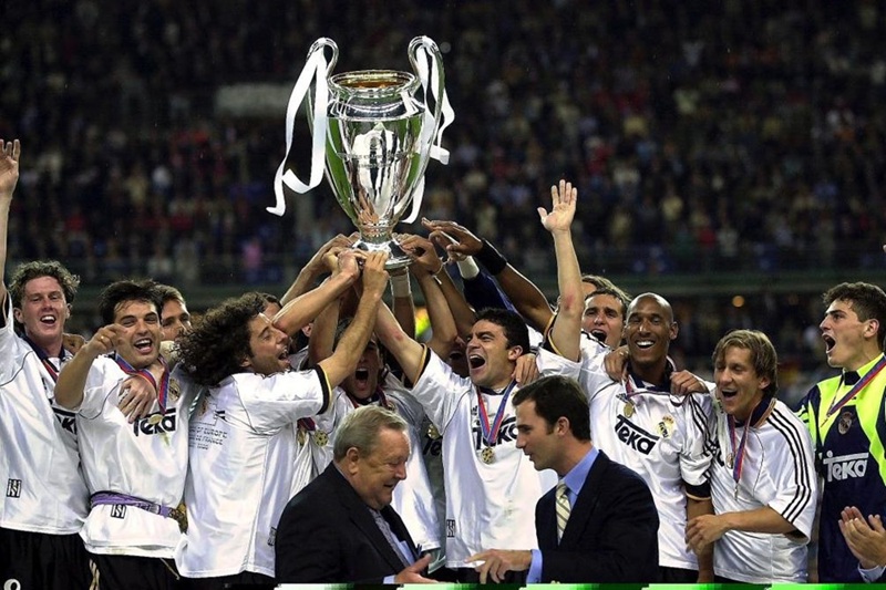 Real Madrid đặt nền móng vĩ đại cho lịch sử Cúp C1 với cú ăn 5 vô tiền khoáng hậu.